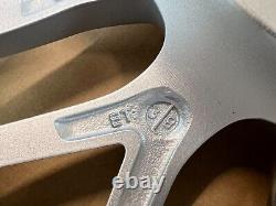 Roues en alliage BBS Style 17x7 ET38 5X100 114.3 x3 UC 1165